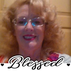 Meet your Posher, Yvonne